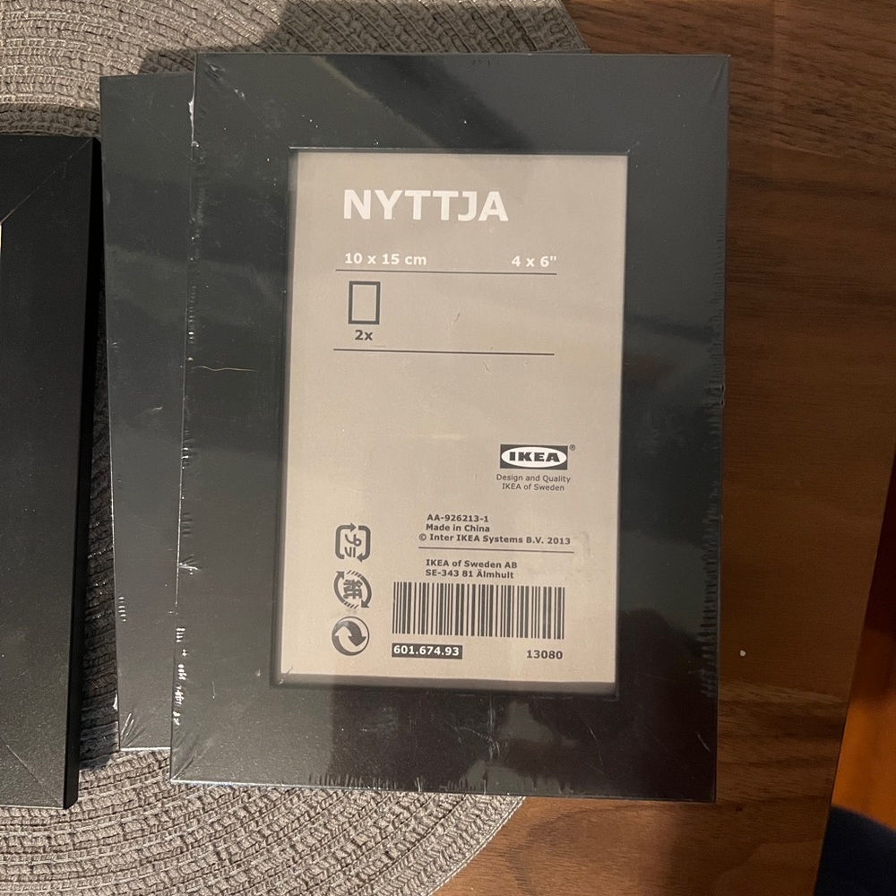 Set of 6 black Ikea 4x6” frames NYTTJA